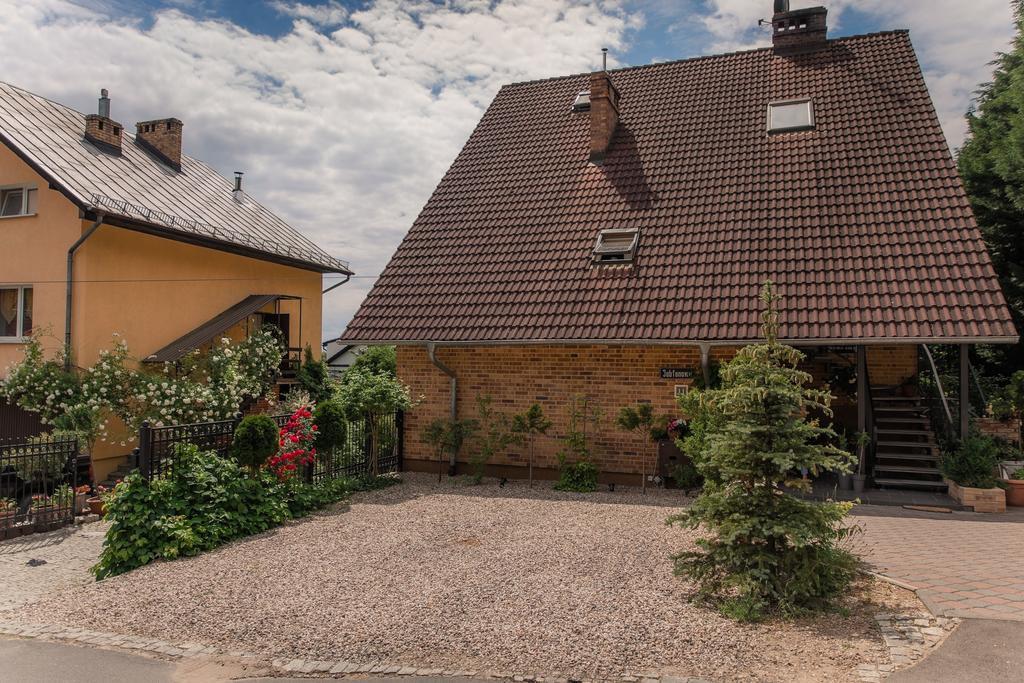 Apartamenty Jablonowa Zielona Góra Buitenkant foto