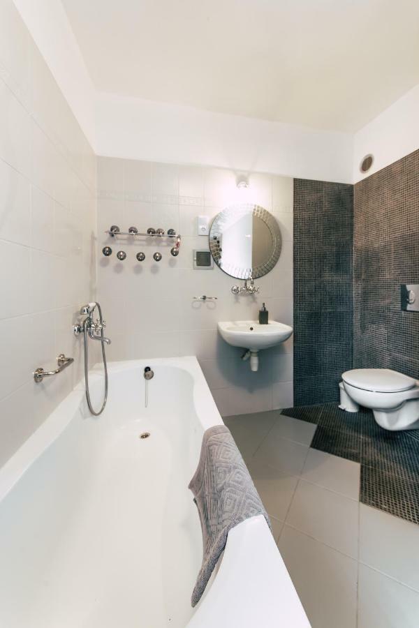 Apartamenty Jablonowa Zielona Góra Buitenkant foto