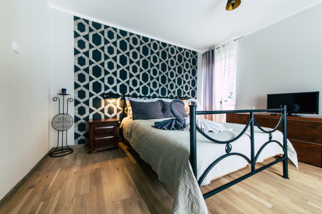 Apartamenty Jablonowa Zielona Góra Buitenkant foto