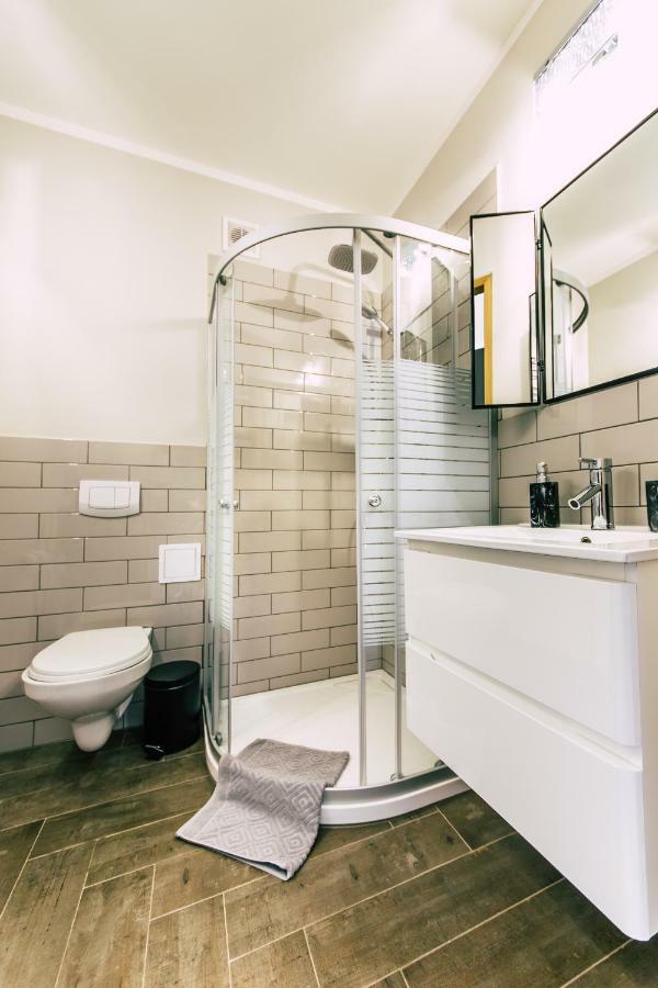 Apartamenty Jablonowa Zielona Góra Buitenkant foto