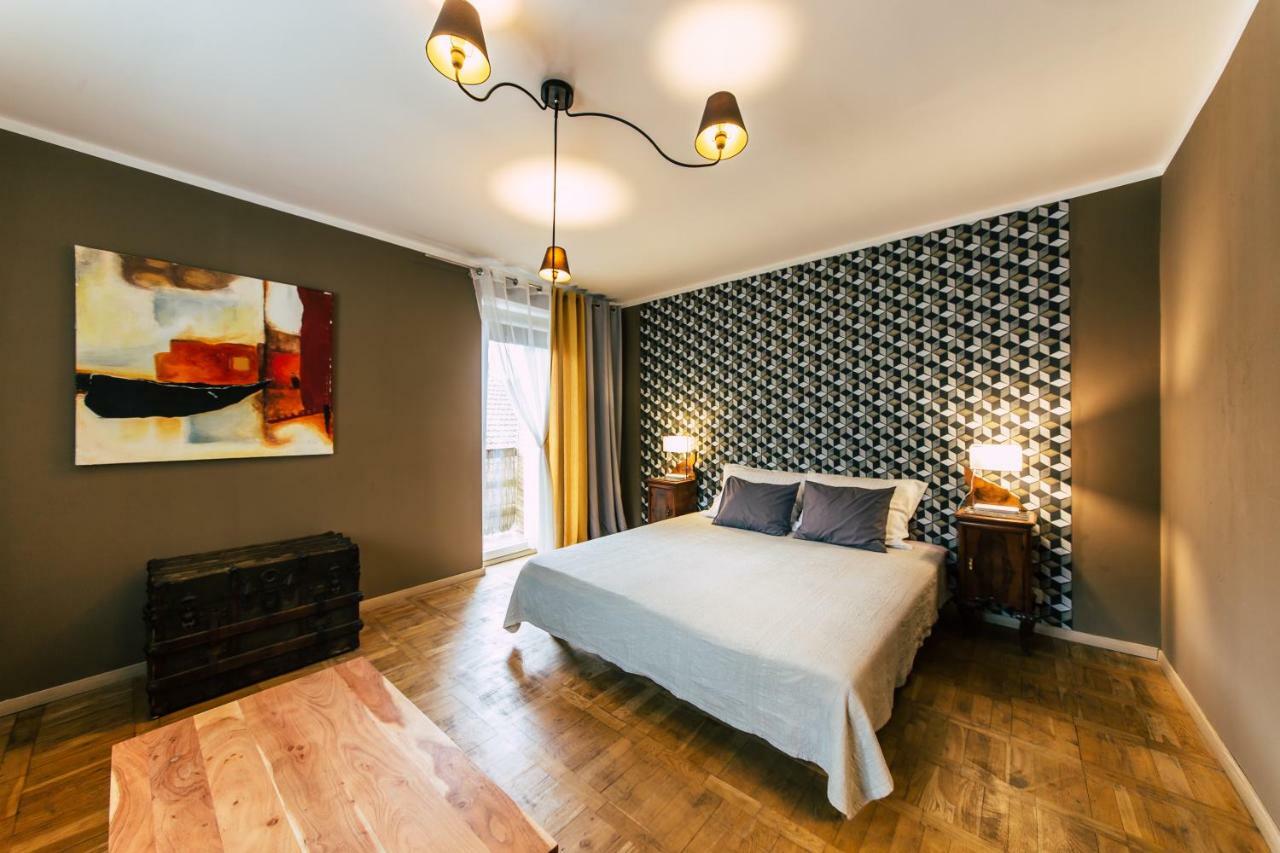 Apartamenty Jablonowa Zielona Góra Buitenkant foto