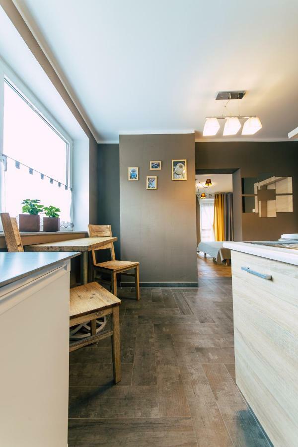 Apartamenty Jablonowa Zielona Góra Buitenkant foto